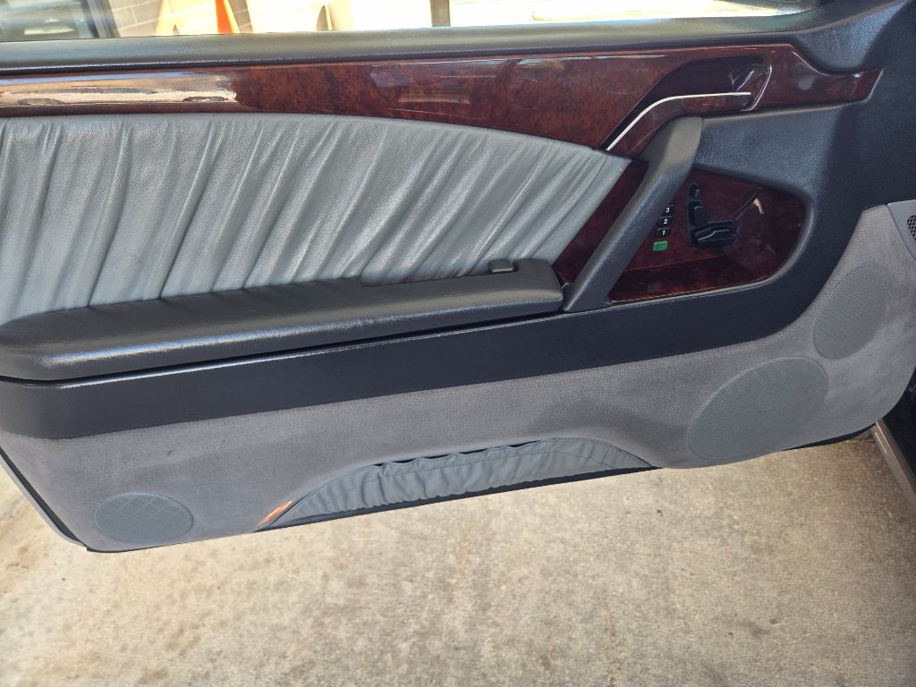 1993 Mercedes-Benz 500 - Photo 11