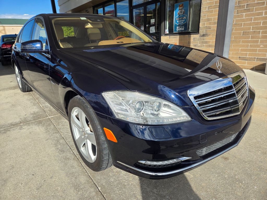 2012 Mercedes-Benz S-Class S550's photo