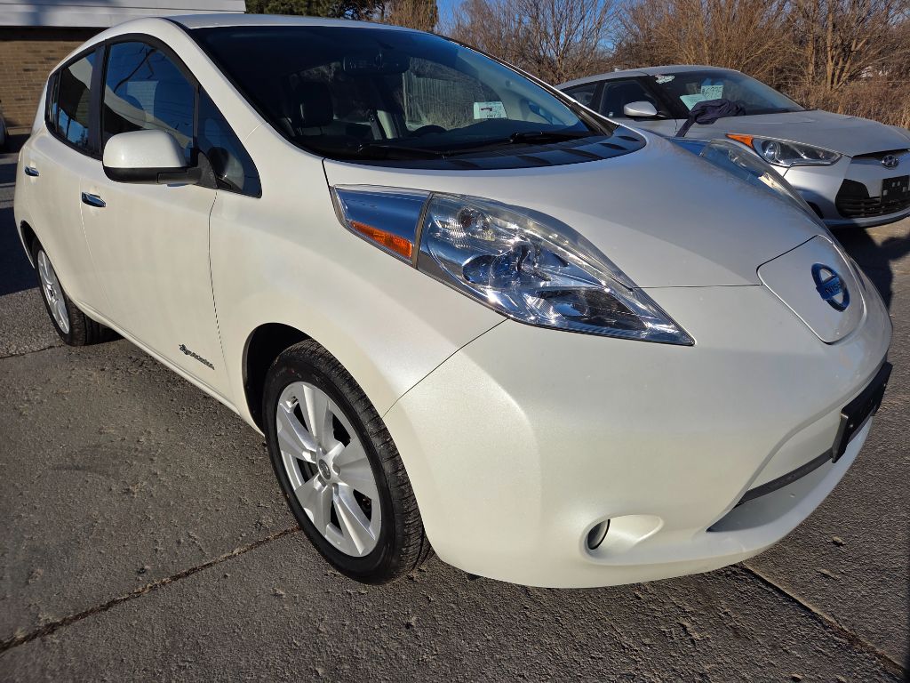 2015 Nissan LEAF SL