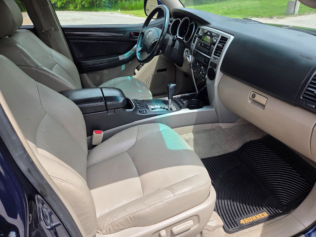 2007 Toyota 4Runner Limited - Photo 8