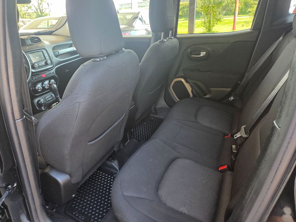 2016 Jeep Renegade Latitude - Photo 11